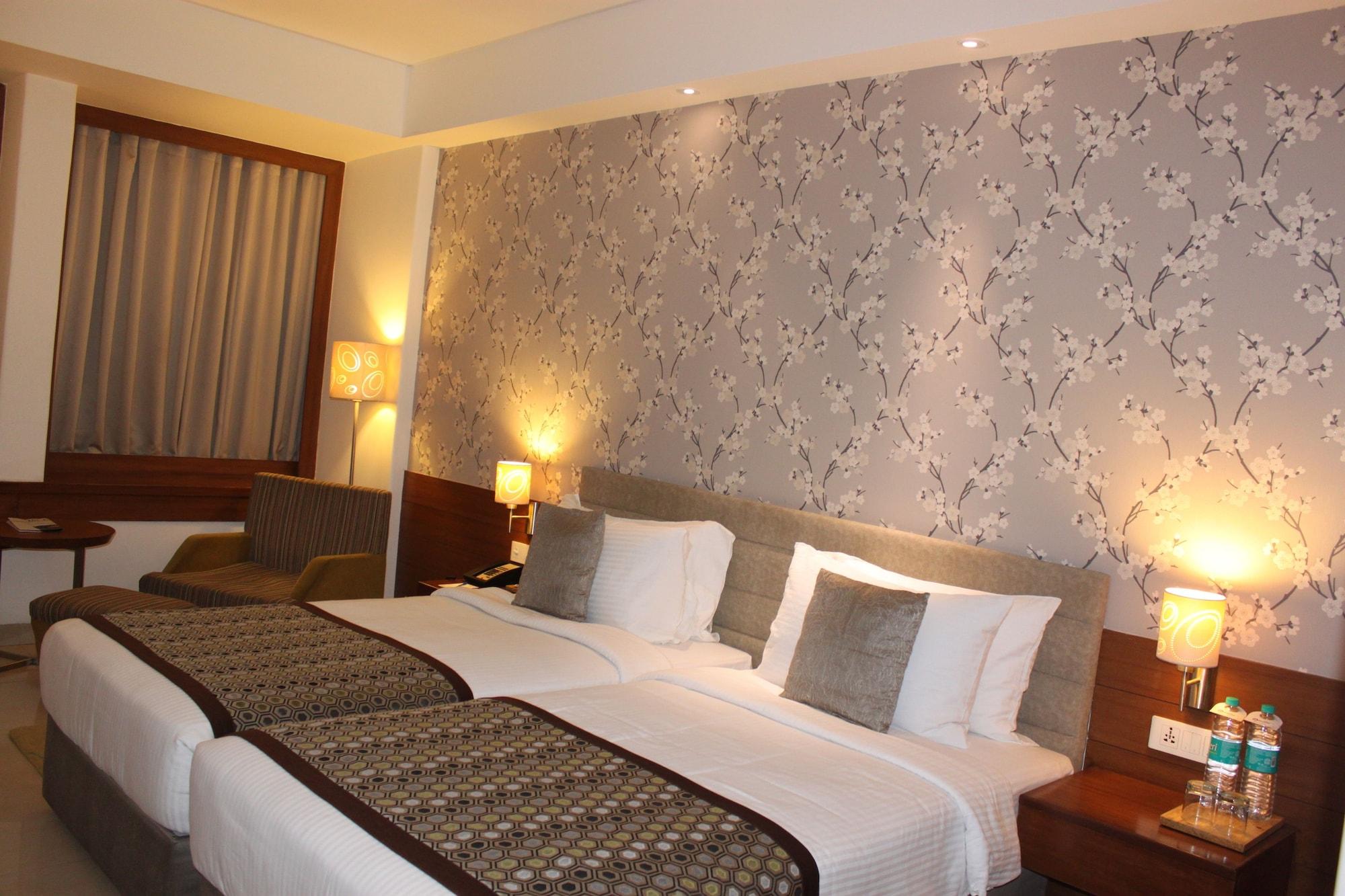 פאטנה Hotel Maurya Patna מראה חיצוני תמונה