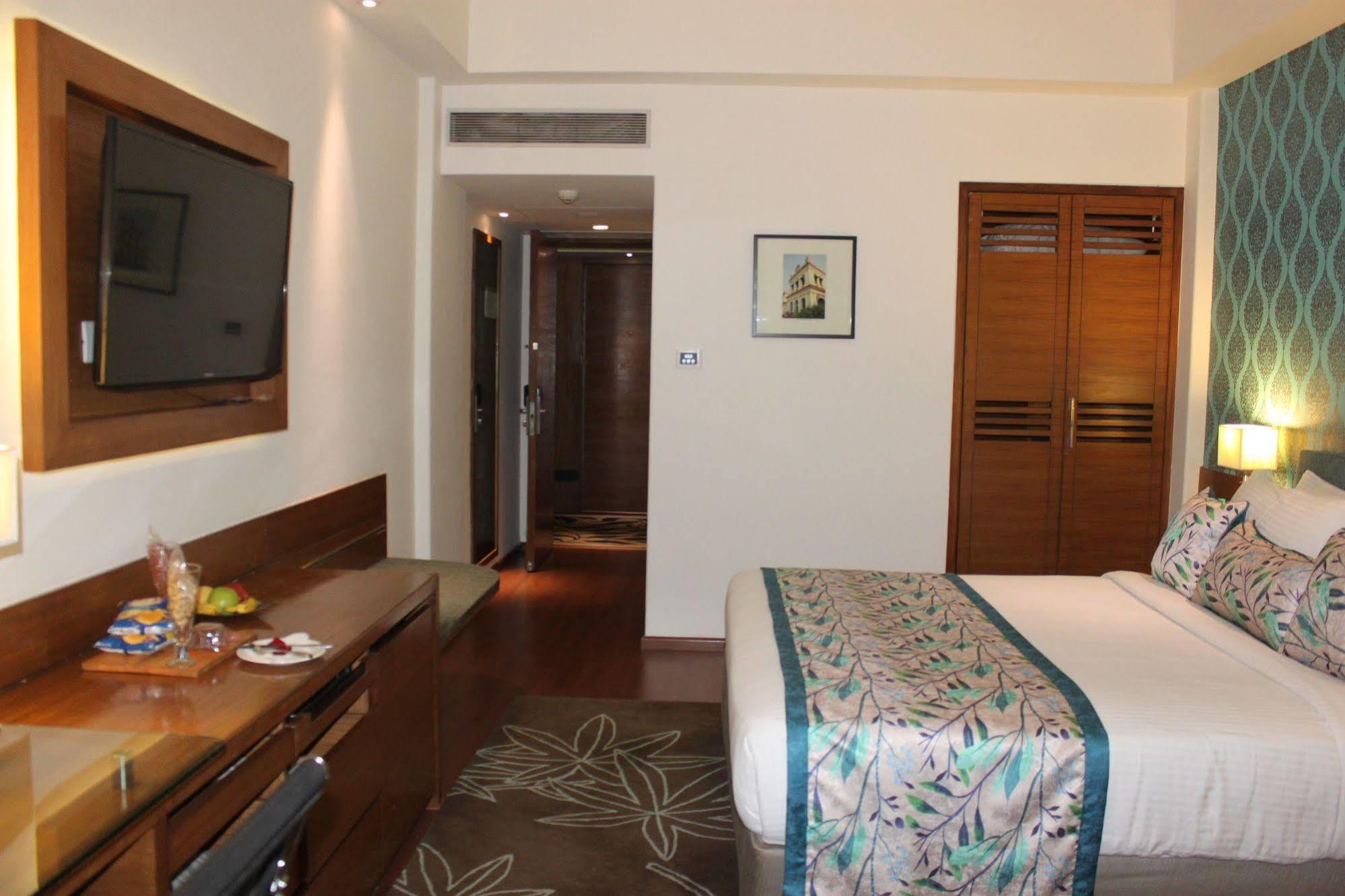 פאטנה Hotel Maurya Patna מראה חיצוני תמונה