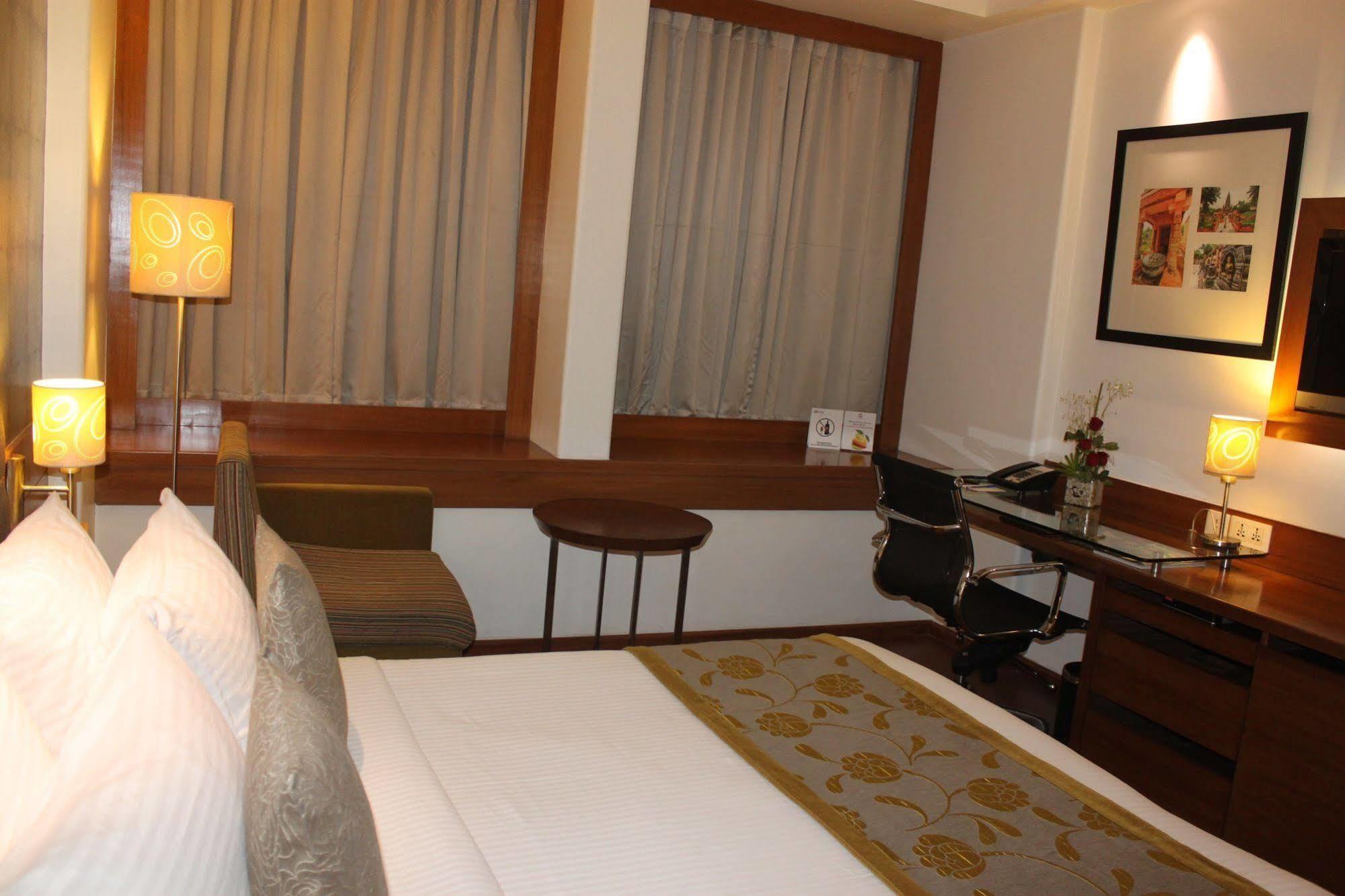 פאטנה Hotel Maurya Patna מראה חיצוני תמונה