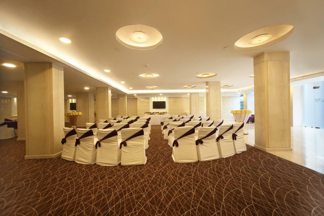 פאטנה Hotel Maurya Patna מראה חיצוני תמונה