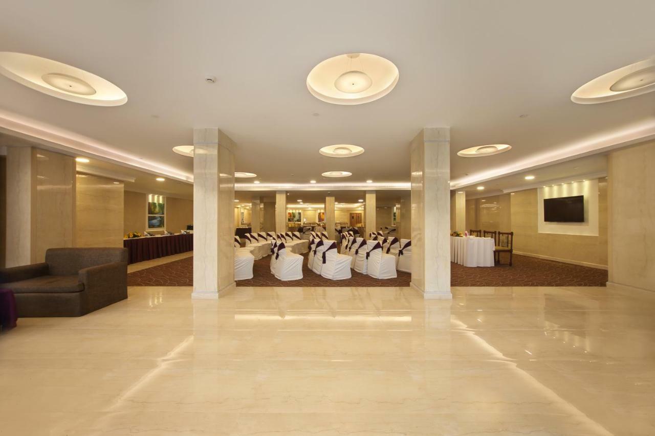 פאטנה Hotel Maurya Patna מראה חיצוני תמונה